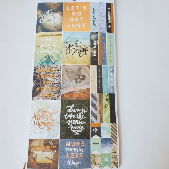 Travel Voyage Sticker Book - Picture 12 of 16